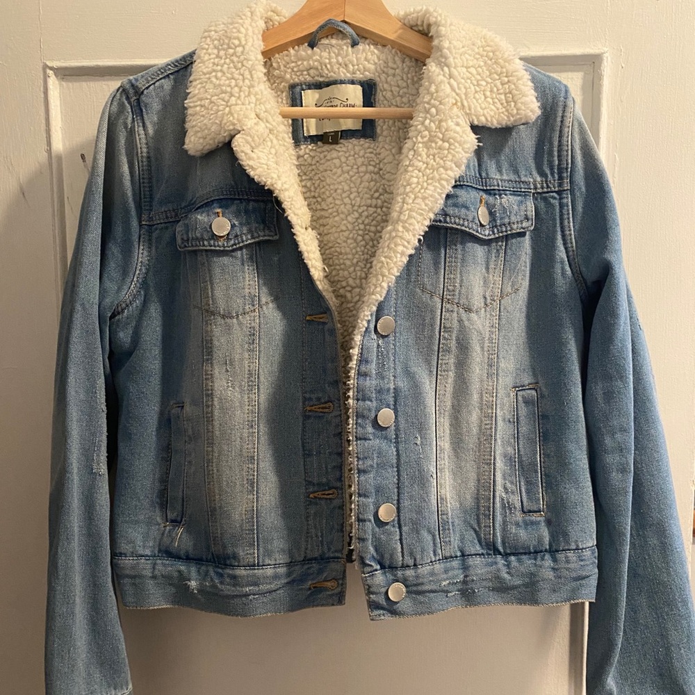 Jean jacket with fleece lining - never been worn!